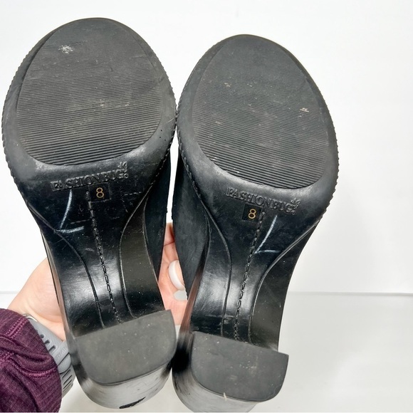 VTG Y2K Fashion Bug Black Heeled Clogs Studded Size 8 Women’s - Picture 2 of 4